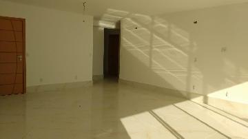 Alugar Apartamento / Padrão em São José dos Campos. apenas R$ 3.420,00