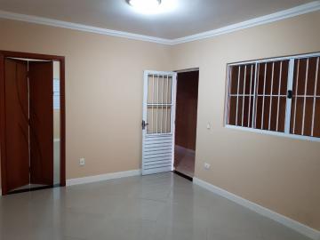Alugar Casa / Padrão em São José dos Campos. apenas R$ 1.300,00
