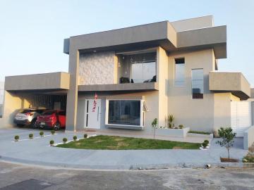Alugar Casa / Condomínio em Caçapava. apenas R$ 1.430.000,00