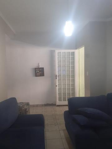 Alugar Casa / Padrão em São José dos Campos. apenas R$ 680.000,00