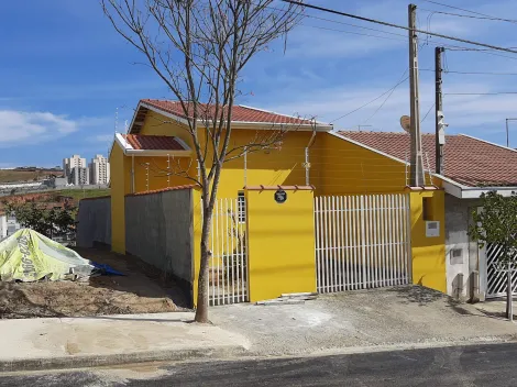 Alugar Casa / Padrão em Jacareí. apenas R$ 314.900,00