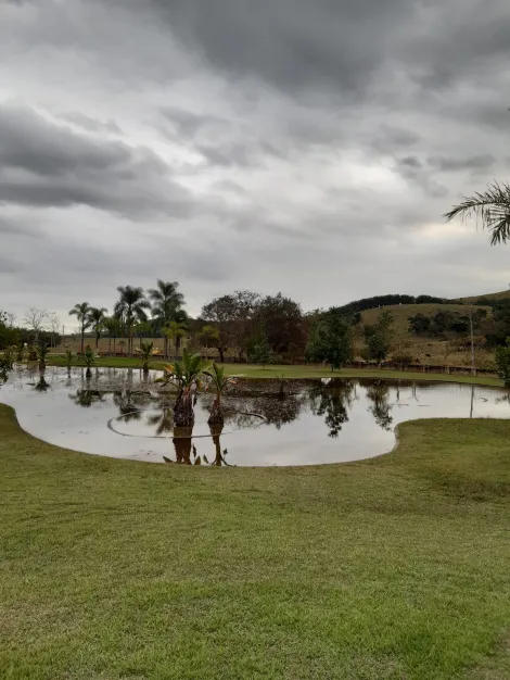 Terreno Condomínio Espelho D`agua para venda em São José dos Campos